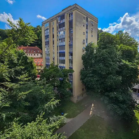 - Ljubljana's Gem - Free Public Parking *